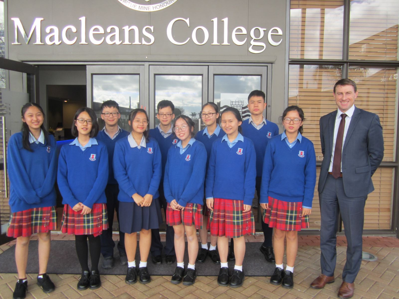 Macleans College Exchange Program - Sign up now!